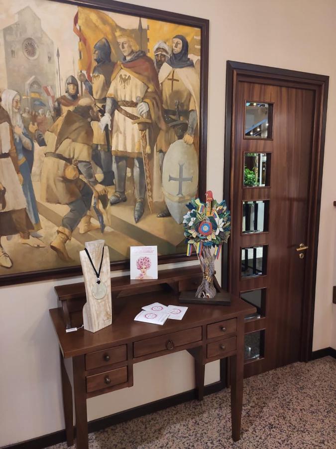 Hotel Svevia アルタムラ エクステリア 写真