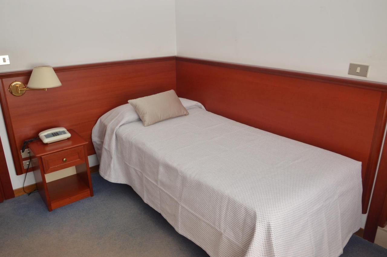 Hotel Svevia アルタムラ エクステリア 写真